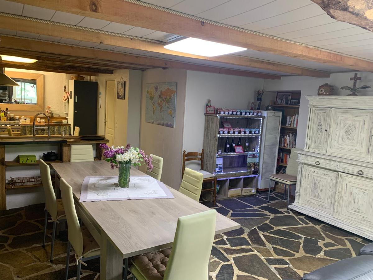 Chambres D'Hotes Le Lepadou-Bas Saint-Chely-d'Aubrac Ngoại thất bức ảnh