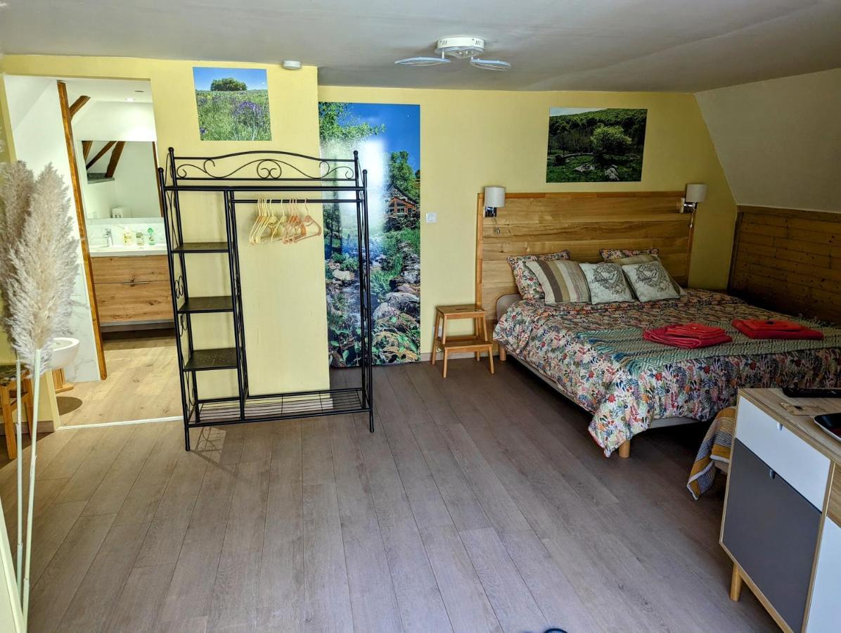 Chambres D'Hotes Le Lepadou-Bas Saint-Chely-d'Aubrac Ngoại thất bức ảnh
