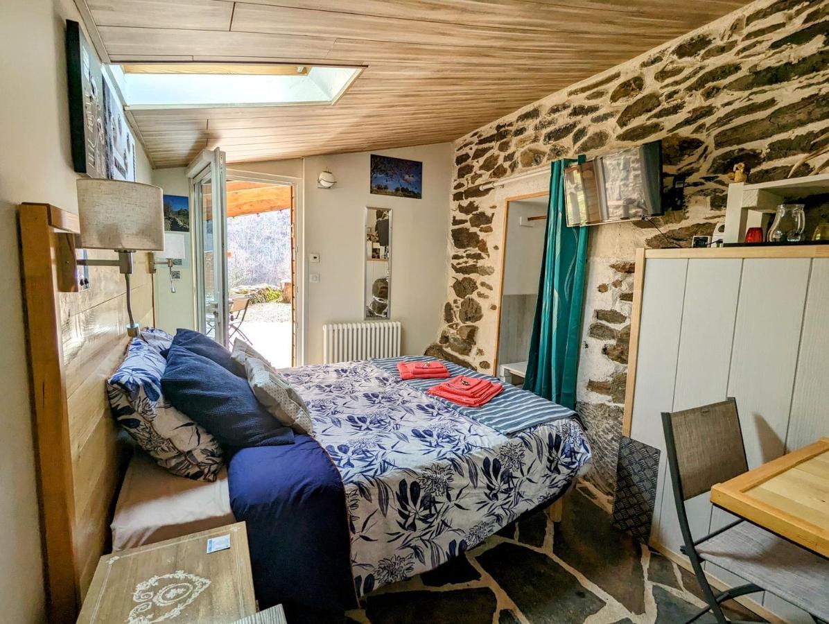 Chambres D'Hotes Le Lepadou-Bas Saint-Chely-d'Aubrac Ngoại thất bức ảnh