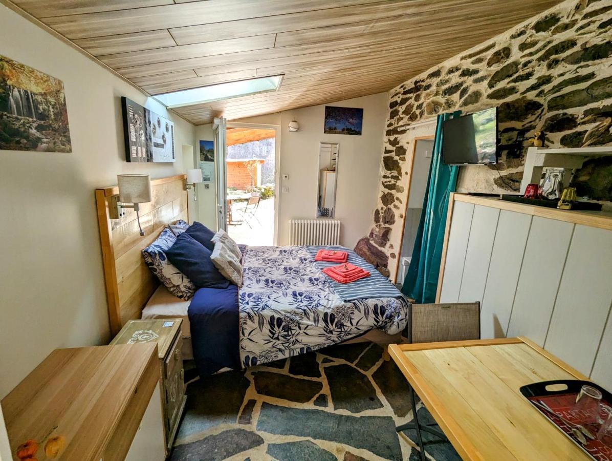 Chambres D'Hotes Le Lepadou-Bas Saint-Chely-d'Aubrac Ngoại thất bức ảnh